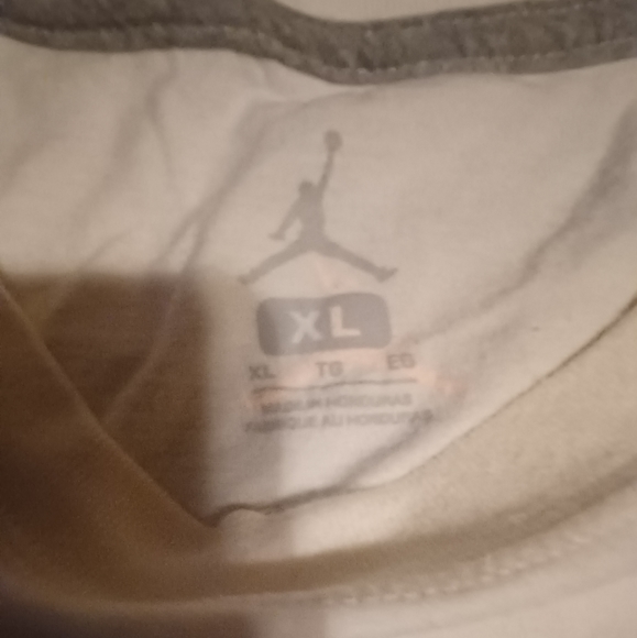 Air Jordan 2 Piece T Shirt & Short Set. Great Condition - Picture 4 of 6